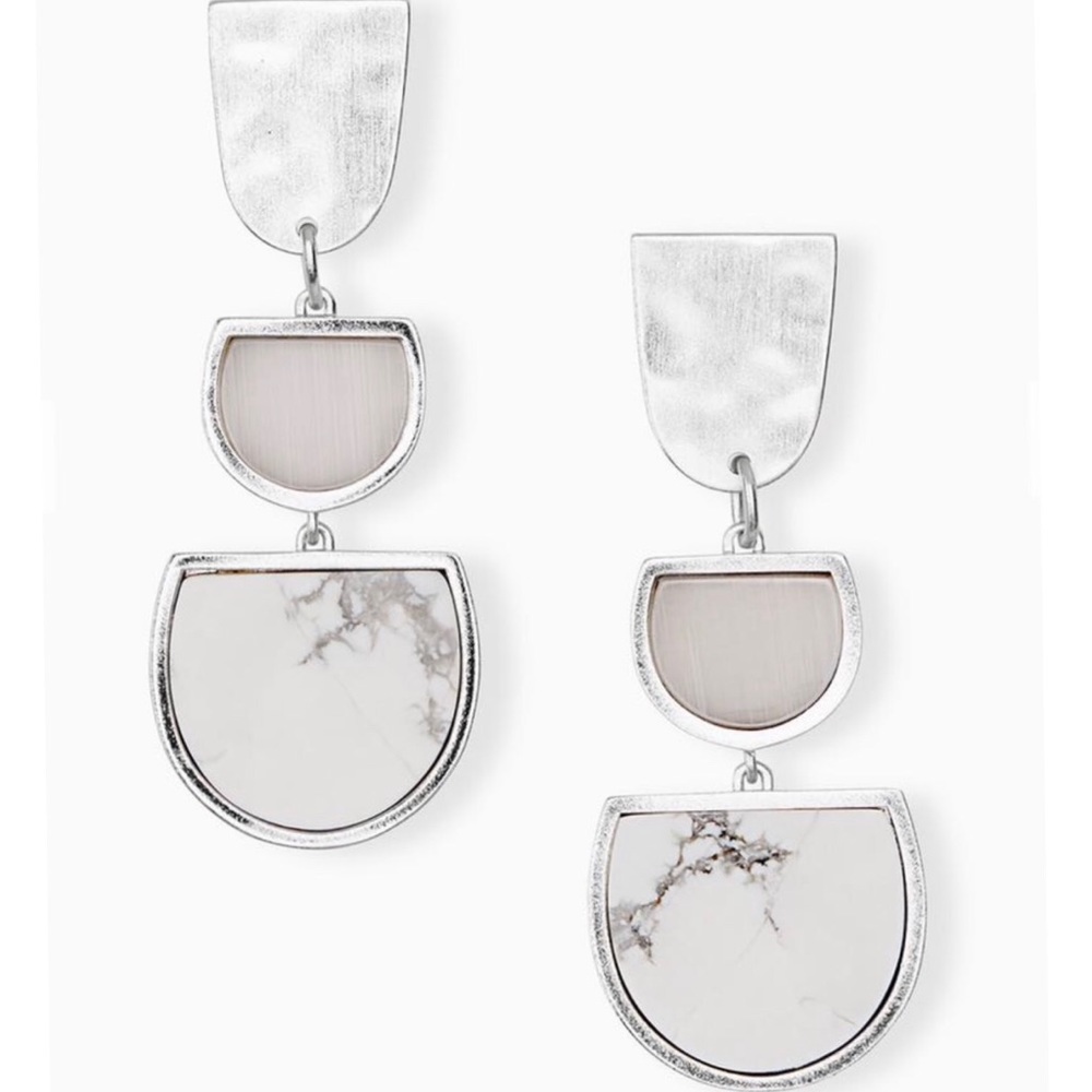 Kendra Scott Luna Drop earrings